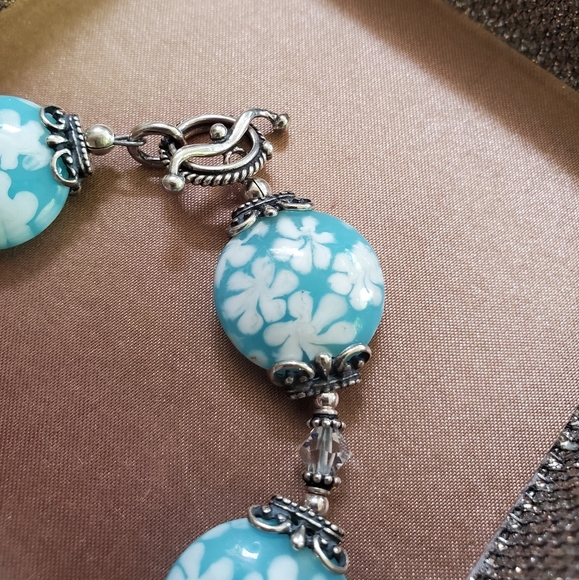 Glass Bead Toggle Bracelet - Picture 3 of 8